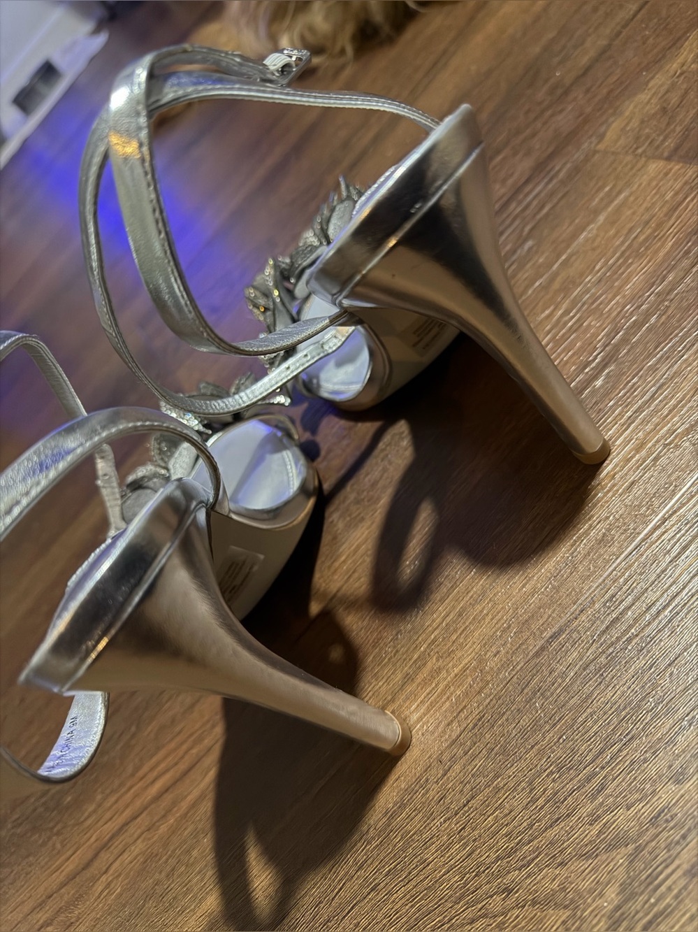 NWOT Steve Madden Ulyana metallic silver rhinestone floral heels  summer party - Picture 10 of 12